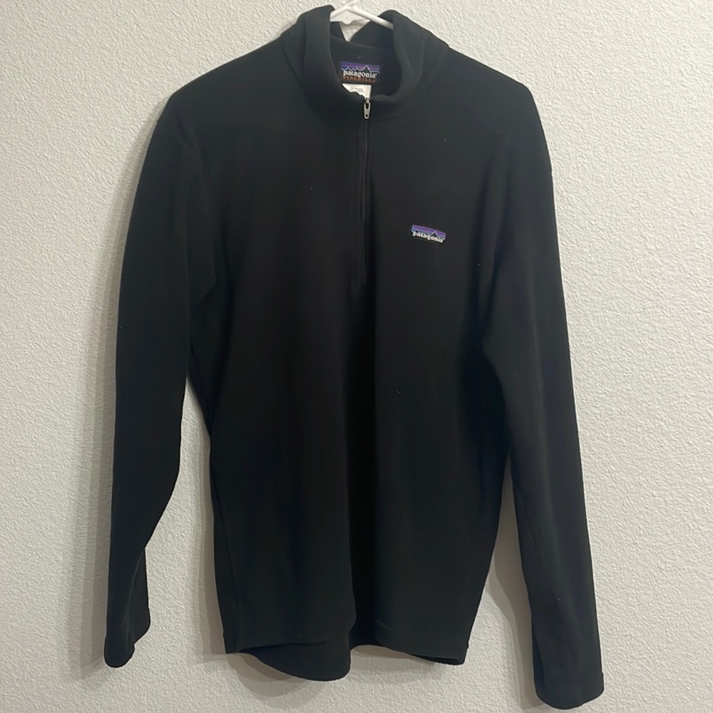 Patagonia 1/4 zip long sleeve fleece pull over